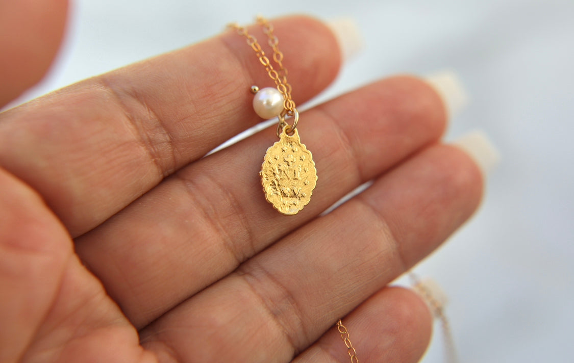 Intricate Miraculous Medal Necklace with Pearl
