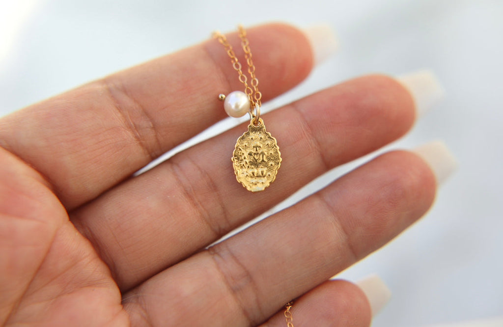 Intricate Miraculous Medal Necklace with Pearl
